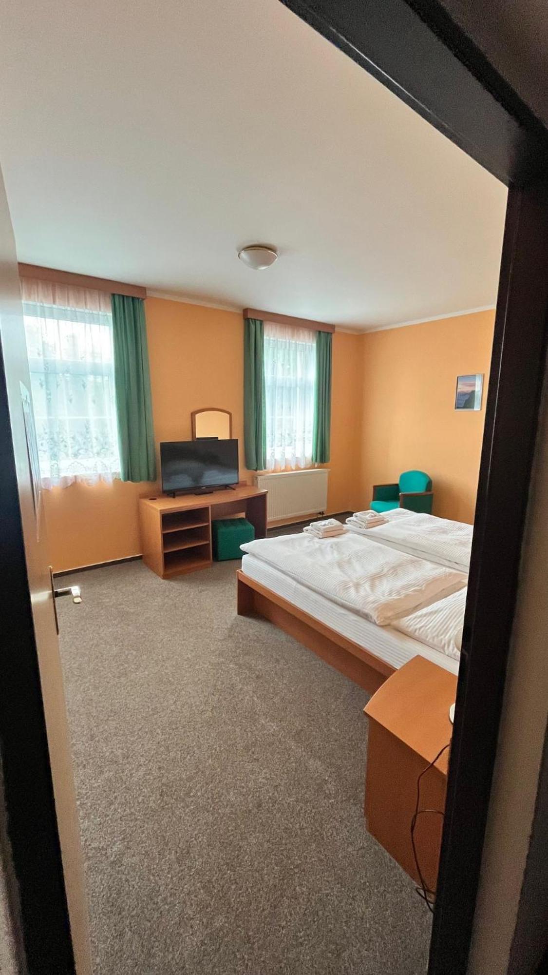Grandhotel Nový Bor Exterior foto