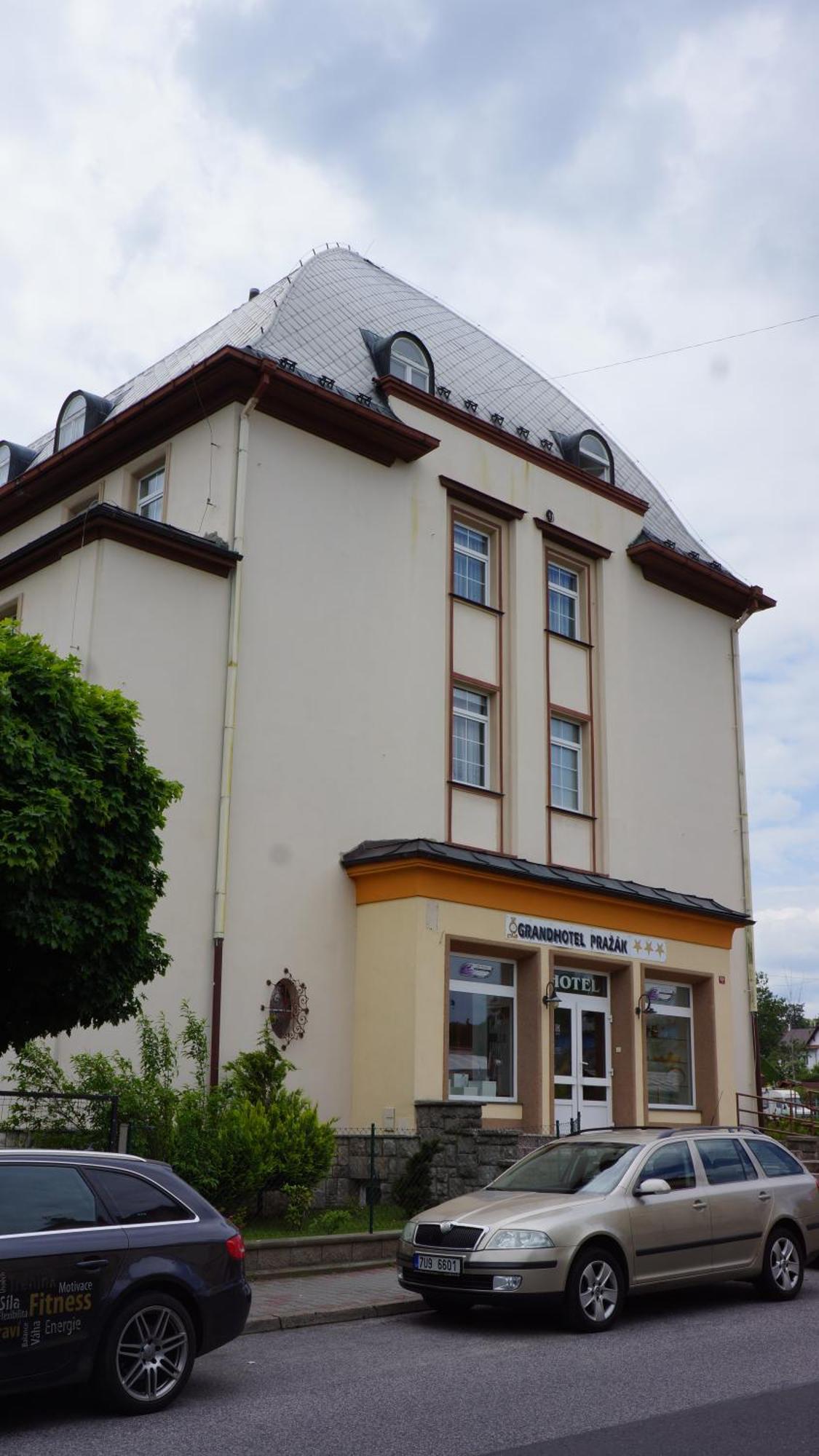 Grandhotel Nový Bor Exterior foto